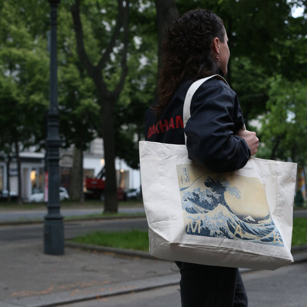 Tote Bag "Unter der Welle bei Kanagawa"